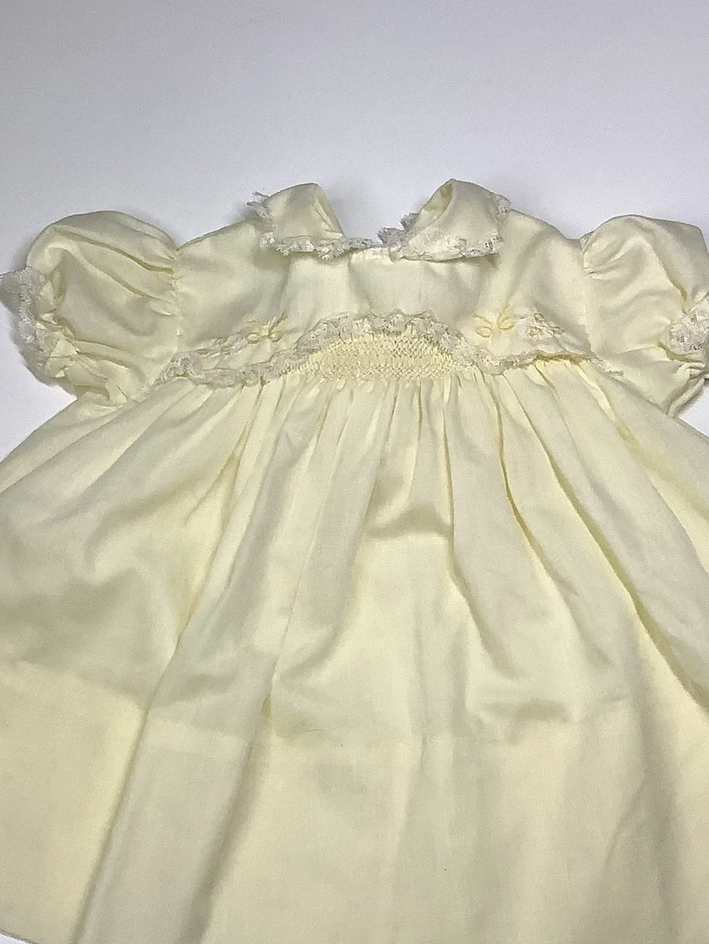 Vintage Cherub of the Philippines Smocked Baby Dress SZ 9 MO. EUC